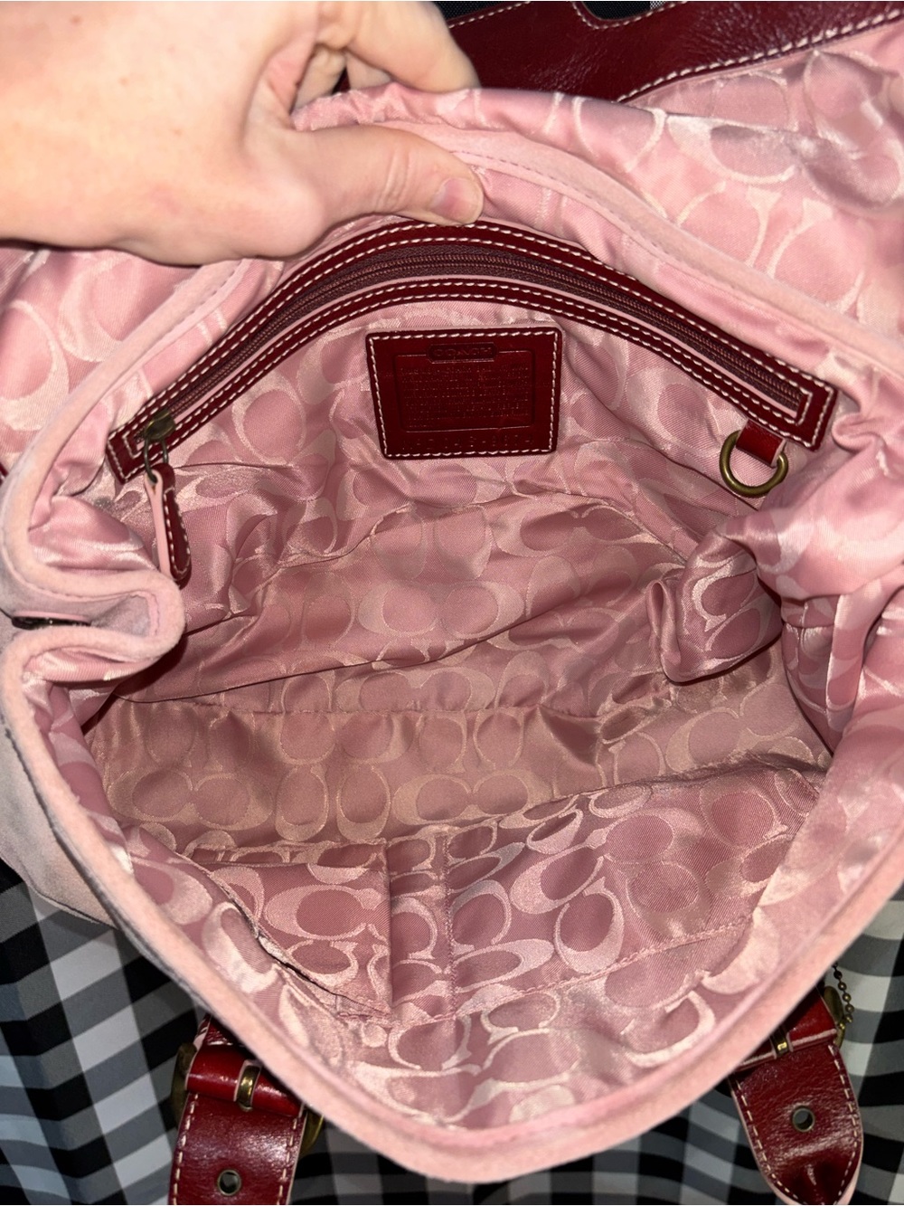 Coach Limited Edition Pink Suede Soho Flap Satchel 2004 - Picture 6 of 7
